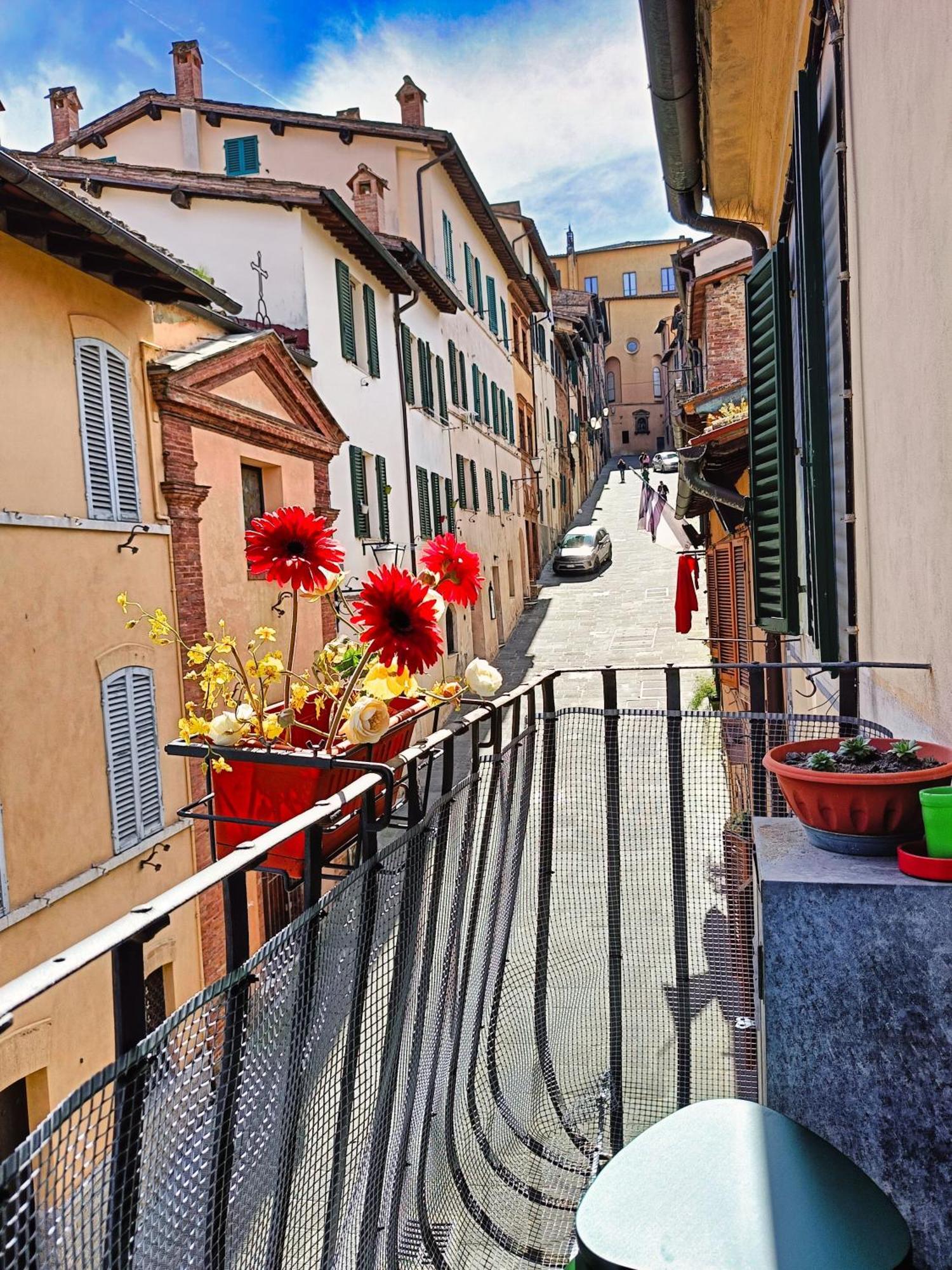 La Campanina-Nel Cuore Di Siena E Della Contrada Exterior photo